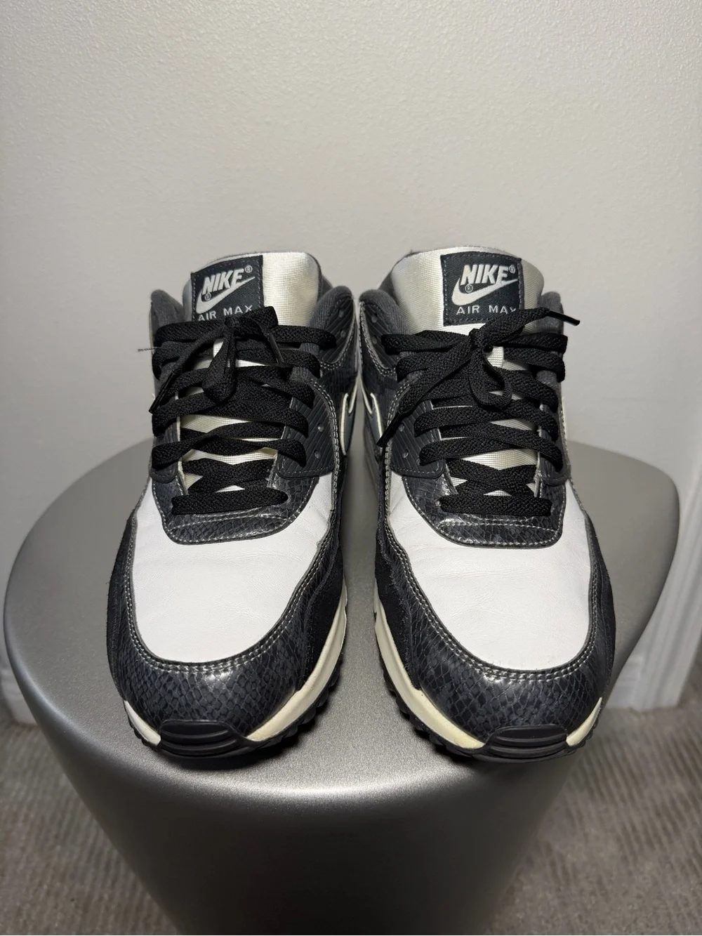 Nike excellent no